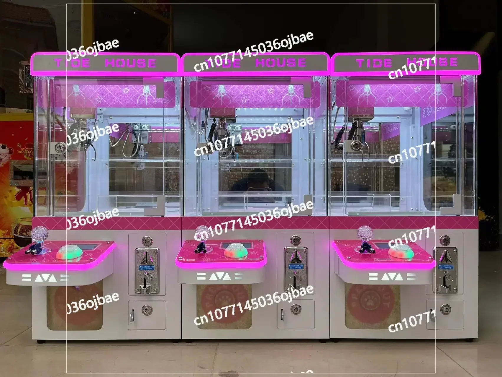 Children's Mini Household Commercial Doll Grabbing Machine Small Doll Machine