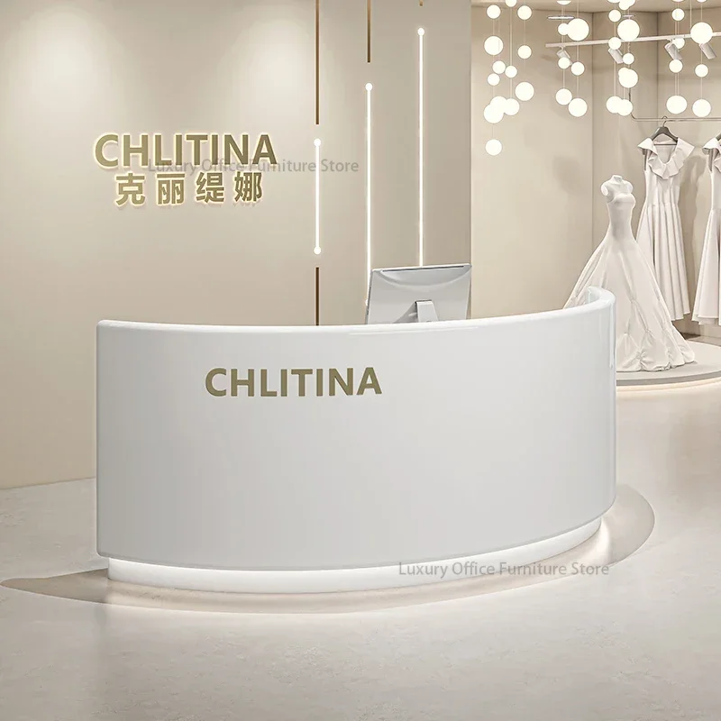 Simple Modern Clothing Store Cashier Curved Cream Style Front Reception Desk Beauty Salon Bar Reception Luxury Desks Furniture