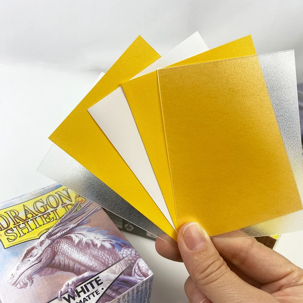 100 Stuks * 3/ Set Matte Drakenschild Cover 5 Kleuren Spelkaarten Beschermer Voor Magische Pkm/Ster Reals Bordspellen Kaarten Beschermhoes
