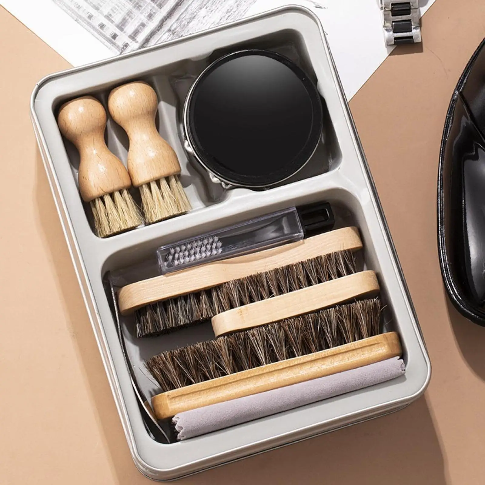 

Leather Shoe Care and Polish Kit Detailed Cleaning Toothbrush Shoe Shine Kit