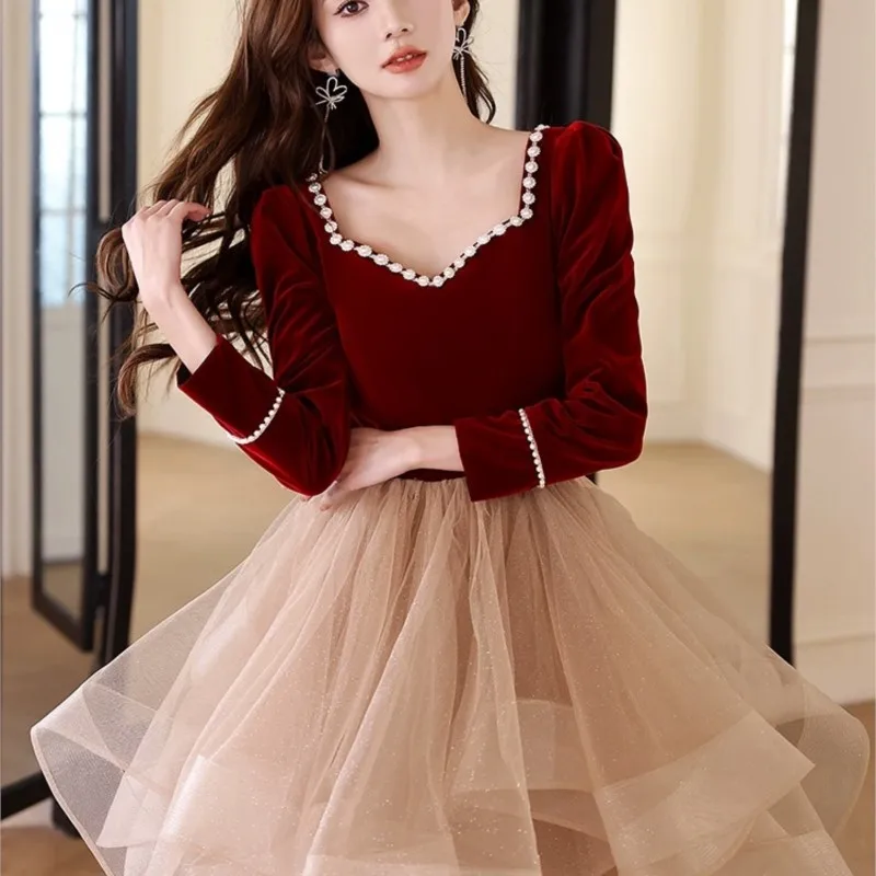 

Long sleeve toasting dress new small man banquet red back