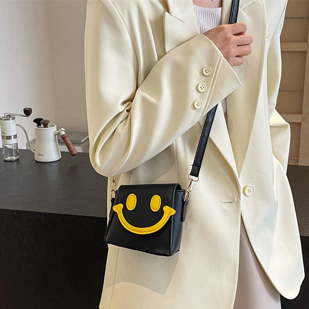 Women Smiling Face Bag PU Leather Cartoon Shoulder Bag Contrast Color Smile Face Coin Purse Female Summer Daily Bag