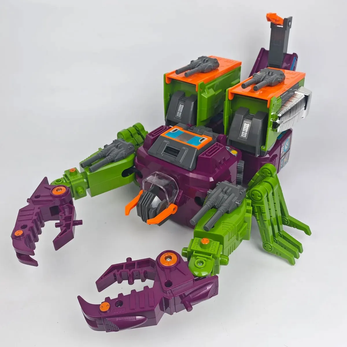 BXZX Transformation G1 Crazy Scorpion Giant 35 ซม.Scorponok คอลเลกชันของขวัญของเล่น Action Figure หุ่นยนต์