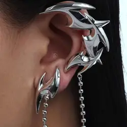 Vintage Geometric Clip Earring Women Trendy Glossy No Piercing Fake Cartilage Ear Cuff Cyberpunk Hip Hop Irregular Ear Clip