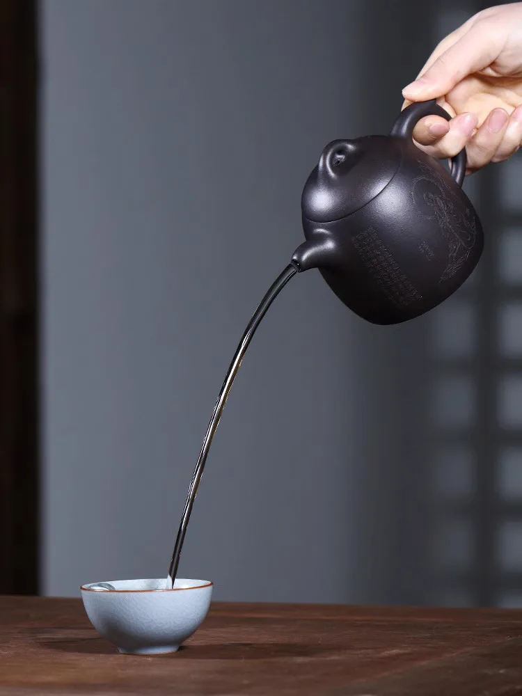 Yi Zisha Pot Is A Pure Handmade Household Tea Set With Bottom Slot That Cleaned And Dusted. It Large Capacity