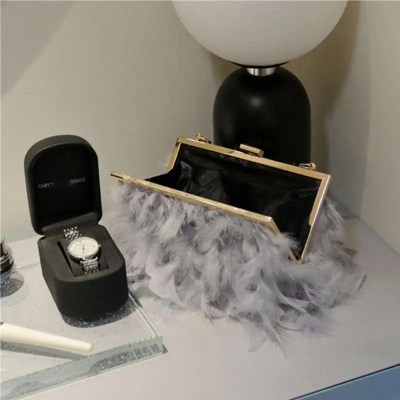 

Женское вечернее платье с пушистыми страусиными перьями, клатч, сумка на плечо, подарок