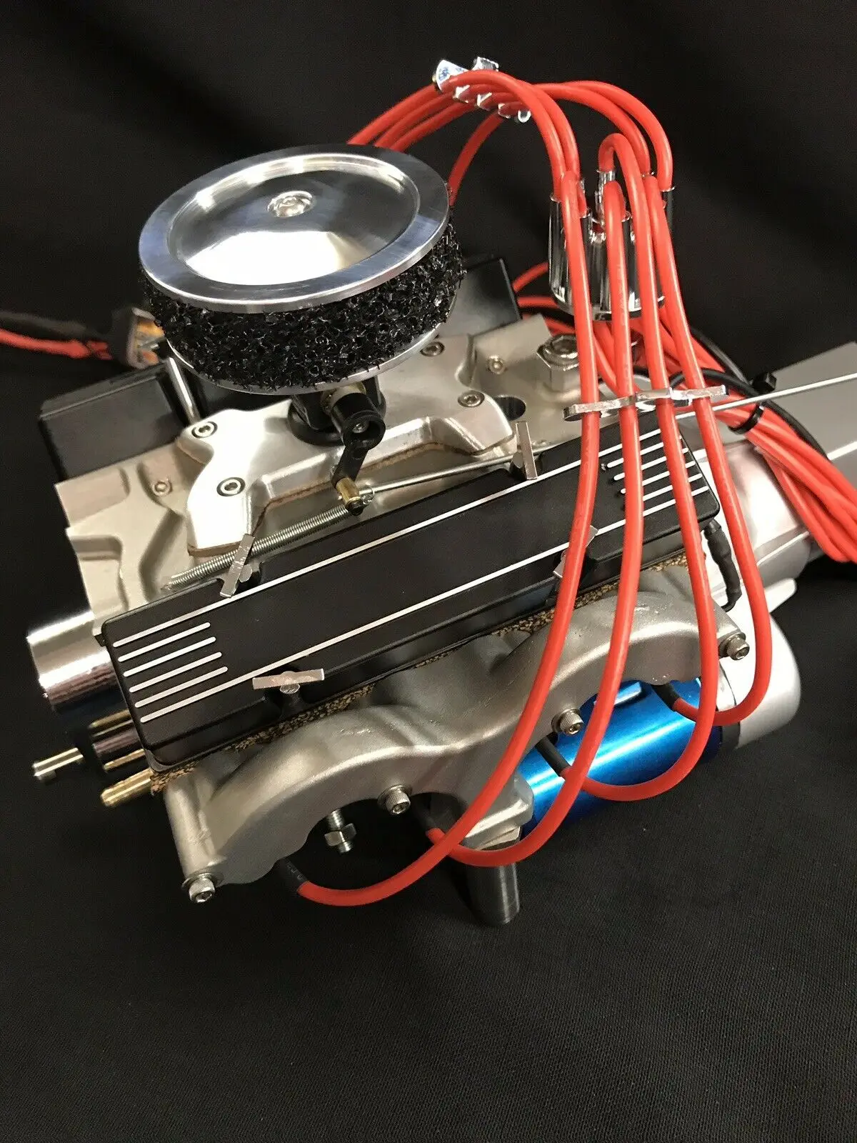 Carburatore singolo motore V8 rapporto 1/4 motore metanolo modello RC modello di auto modificato modello di nave tipo V motore Startable a 8 cilindri