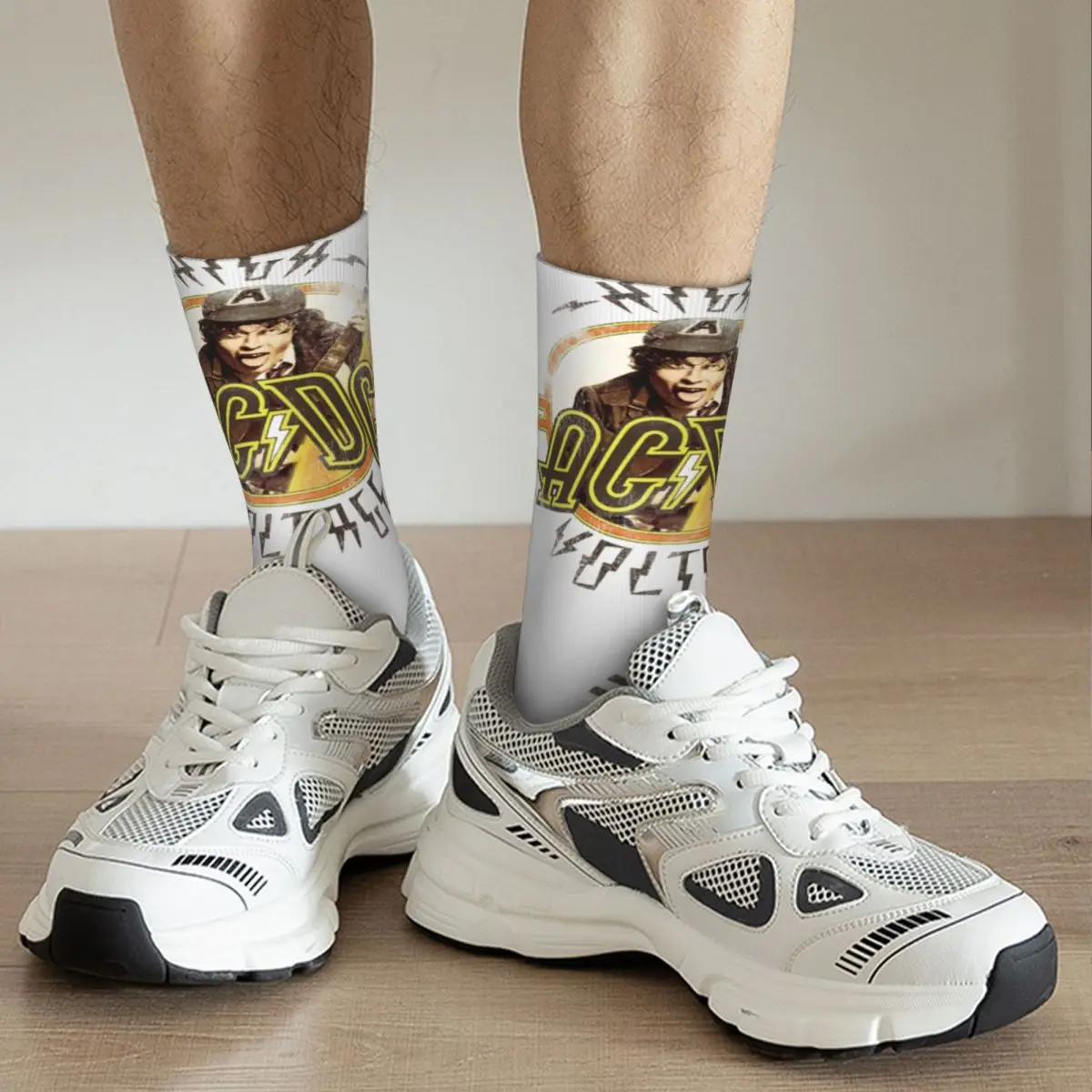 Divertenti calzini a compressione da uomo felici Rock And Roll Vintage Harajuku A-AC DC Hip Hop novità Casual Crew Crazy Sock Gift stampato