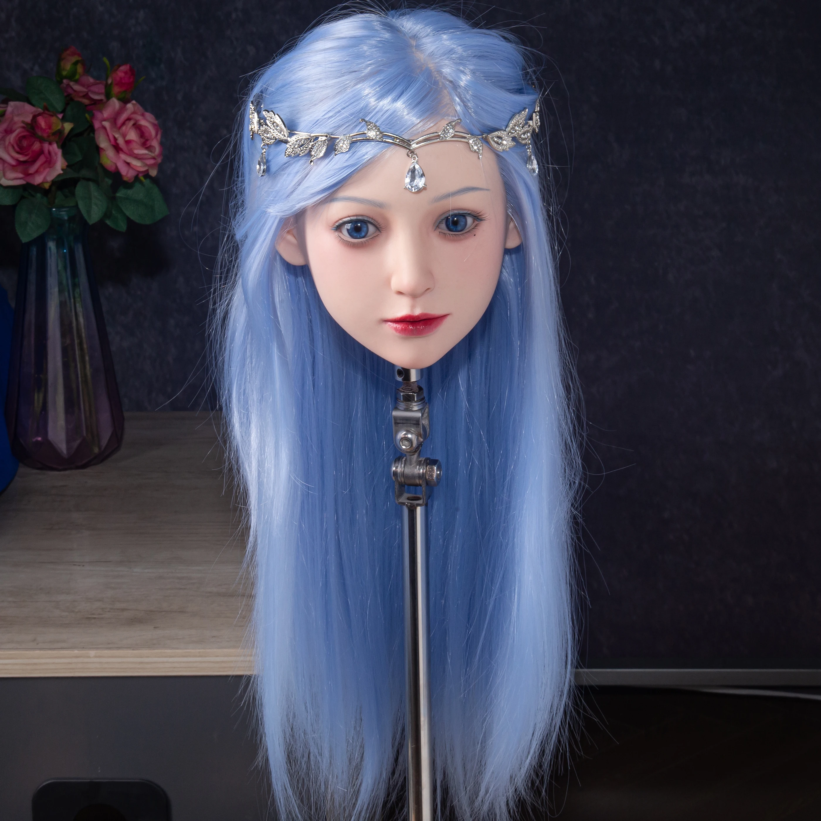 نموذج رأس أنثى أزرق جديد، نسخة 1:1 من رأس أنثى، مصنوعة من السيليكون، مع شعر حقيقي، مصمم لمصففي الشعر، مثير للغاية