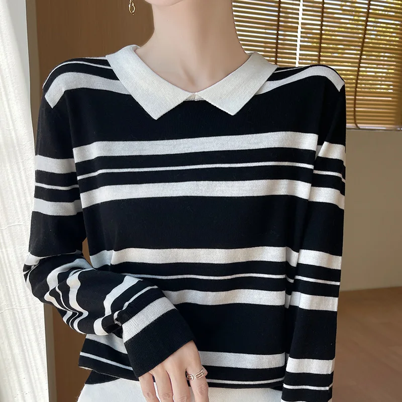 Knitted wool sweater autumn/winter new casual striped knitted Tops doll neck women's loose pullover fashionable Blouse