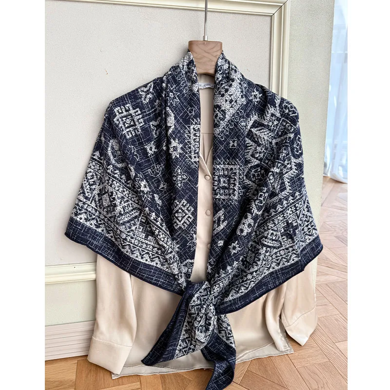 

High-end 30% silk 70% wool scarf for women with ethnic style, suitable for winter, warm and cozy shawl, 135*135cm headscarf