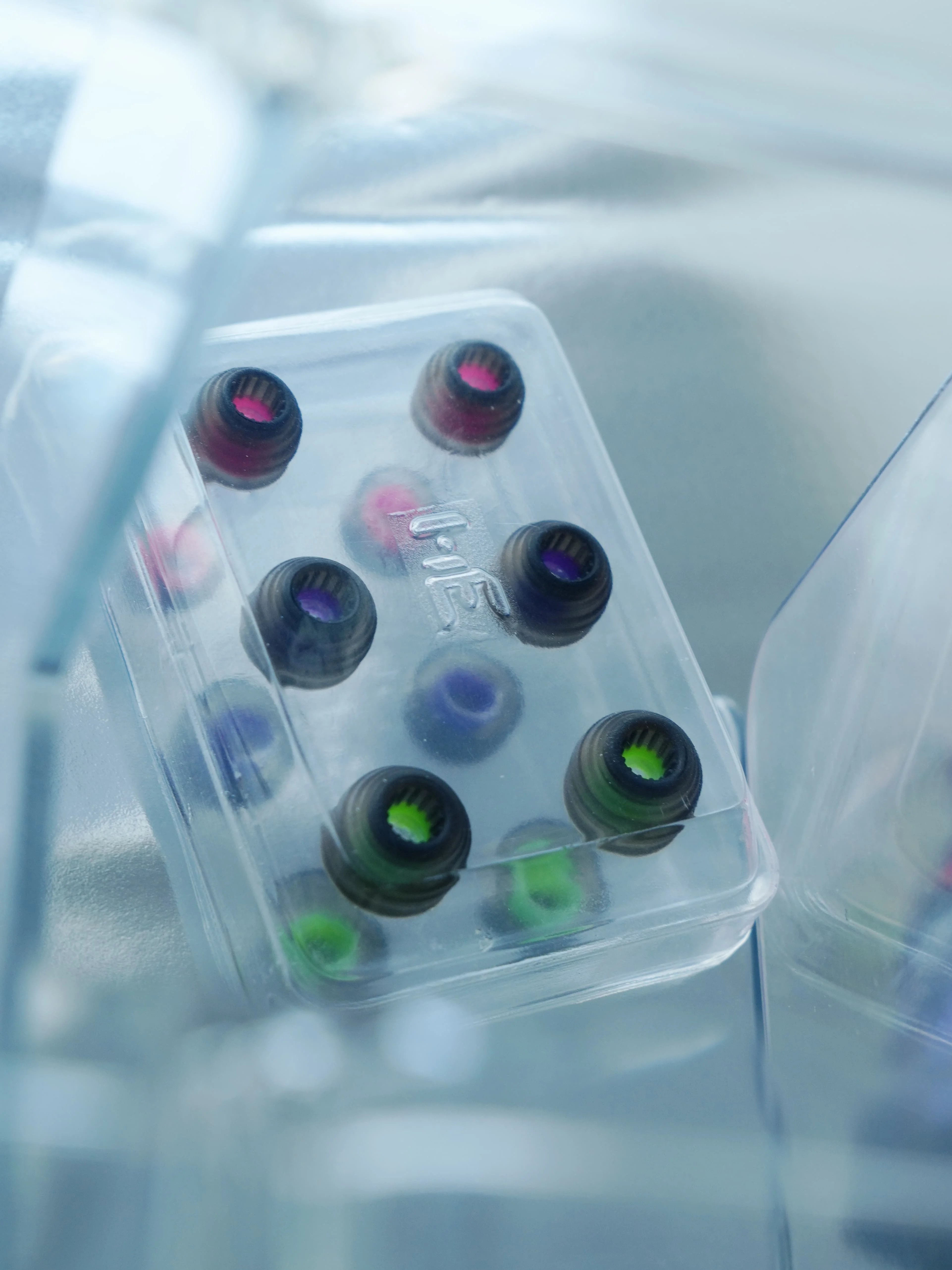 HE Auricolari sonici Canzone dei auricolari ibridi in silicone Long River