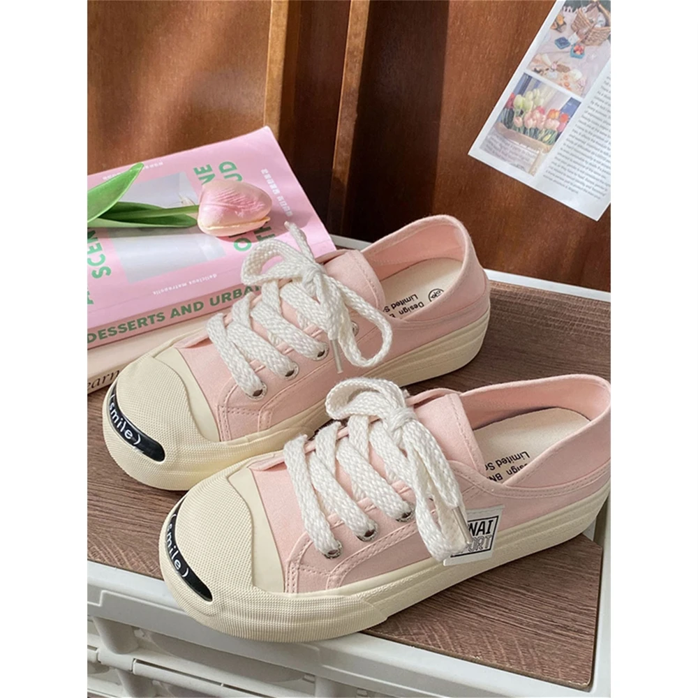 

2023Sneakers Women Vulcanized Shoes Fashion Lace Up Flats Sports Shoes Female Trend Casual Sneakers Vintage Canvas Shoes