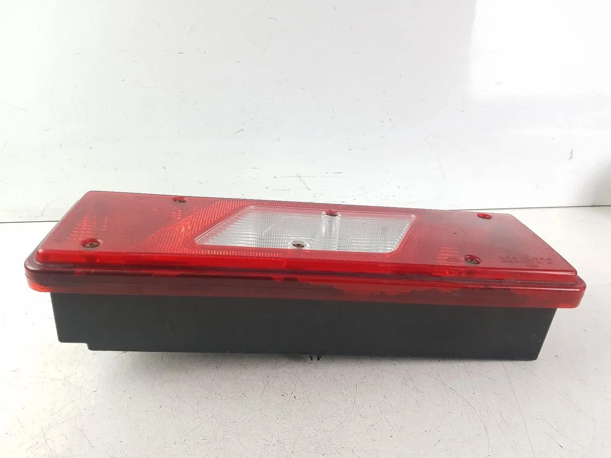 Brand Car Tail Light Lamp Brake Stop Lamps for Transit Tail Lights 2014-2021 BK3113404 CC