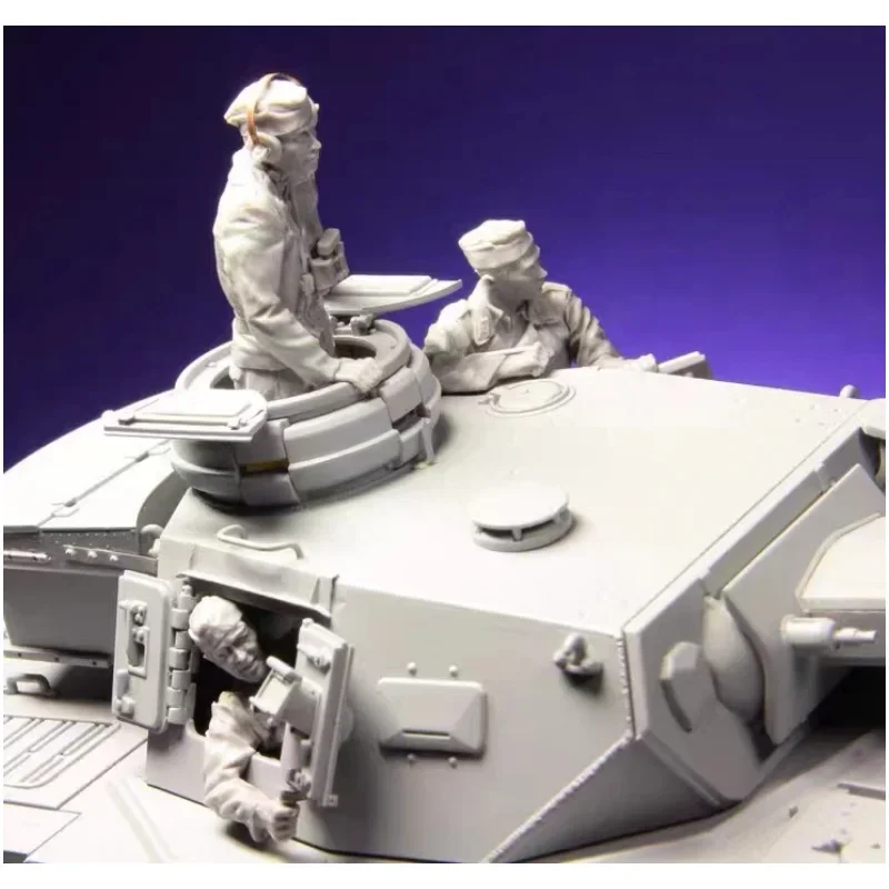 1/35 Resin Model German Crew Three Theme, Unassembled and Colored
