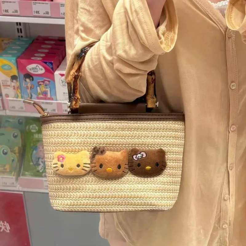 

Sanrio Hello Kitty, милая тканая сумка с уникальным дизайном, большая вместительная летняя приморская корзина, новая бамбуковая пригородная сумка