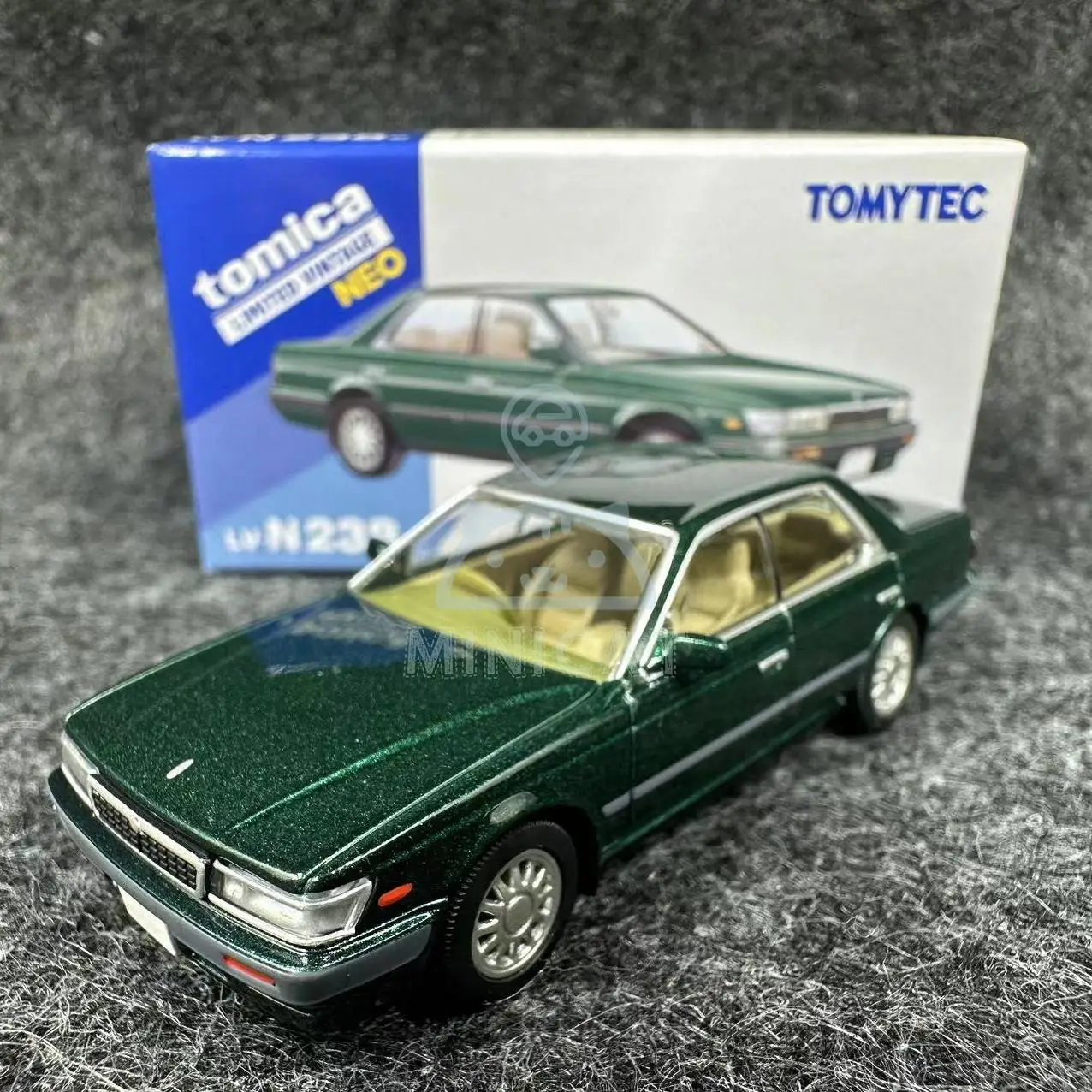 タカラトミー-男の子用ミニチュア合金ローラーモデル,tlv LV-N238C,日産レル,1:64,誕生日プレゼント,大人用装飾