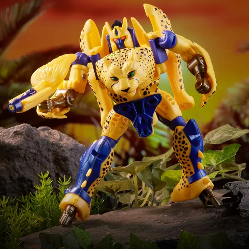 Transformers Beast Wars Deluxe Cheetor Anime Action Figure, Modelo de ornamentos originais, Presentes de brinquedo, 12cm, Em Stock