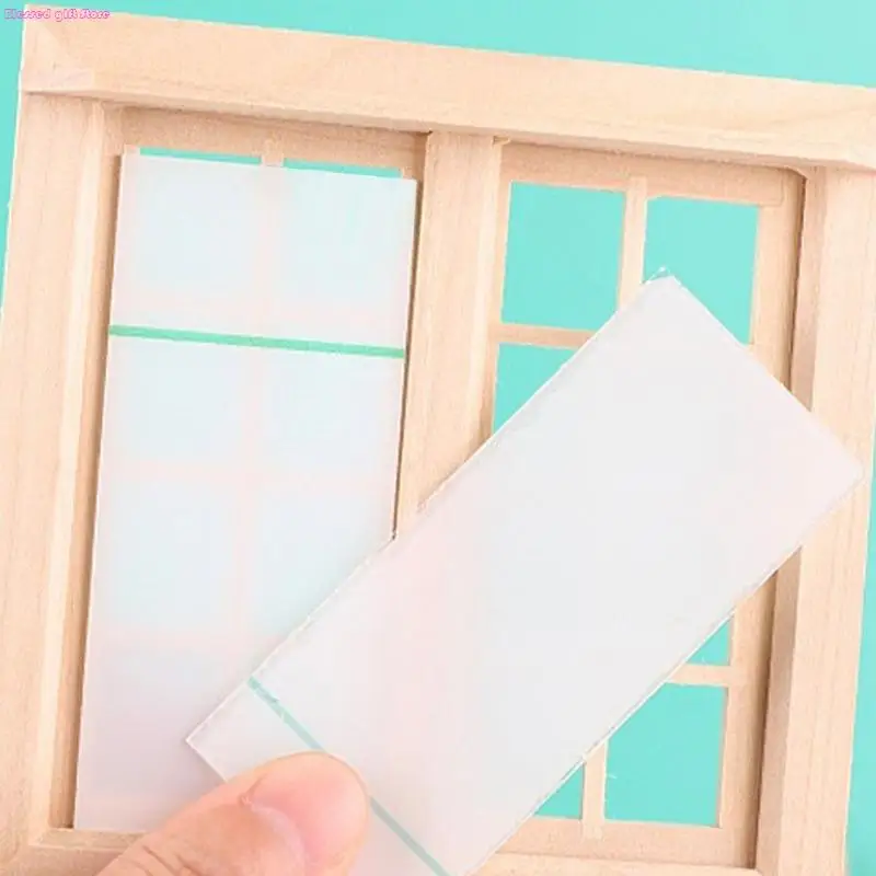 

D0JC 2Pcs Wooden Unpainted Window Craft 1/12 Doll House Miniature Accessories