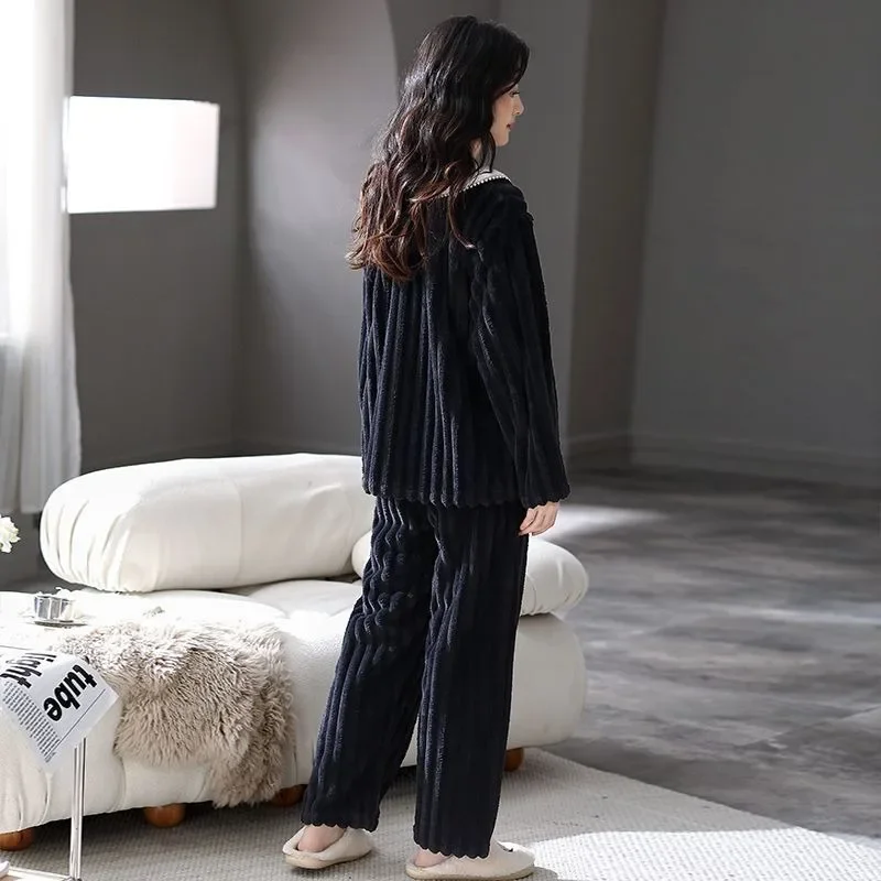 2024 New Coral Velvet Pajamas Women Autumn Winter Thickened Plush Loungewear Jacquard Flannel Warm Double Breasted Homewear