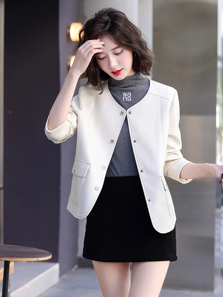 Giacca in Pelle da Donna Stile Biker Primavera 2025, Vestibilità Slim, Cappotto in Pelle di Pecora Bianca, Nuovo Arrivo da Haifeng