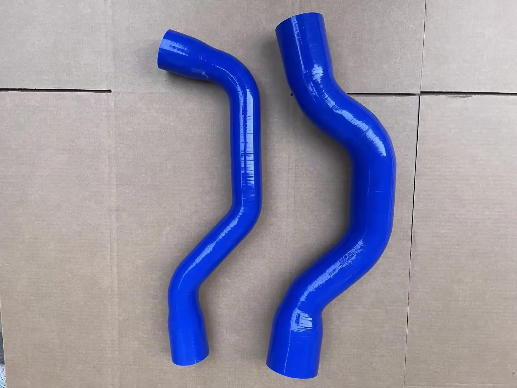 

Intercooler Charger Air Turbo Hose For Jeep Cherokee KJ & U.S. Models Liberty 2.8L CRD VM Turbo Diesel 2003 - 2007