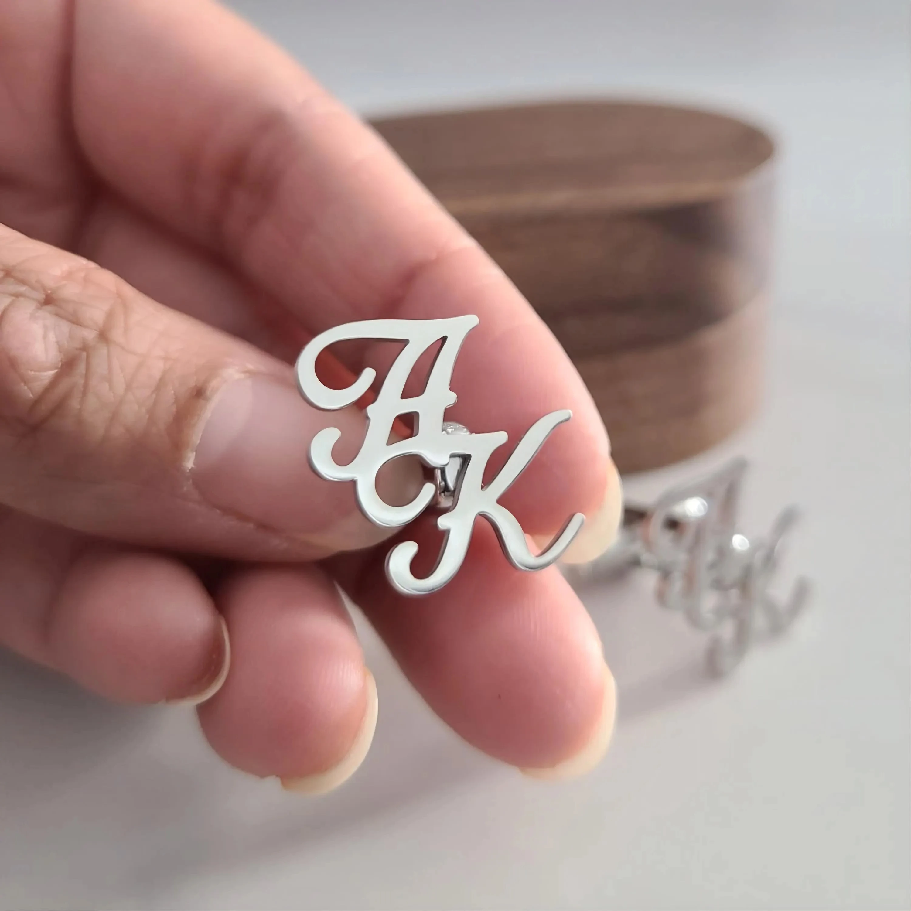 Custom Initial Cufflinks Personalized Letter Cufflink Monogram Shirt Cufflinks For Men Stainless Steel Jewelry Christmas Gifts