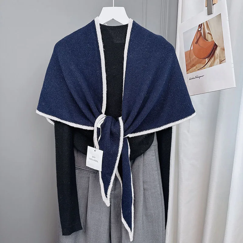 

Contrasting colors offer a fashionable and sophisticated look100%wool winter warm scarf shawl multifunctional and stylishOL