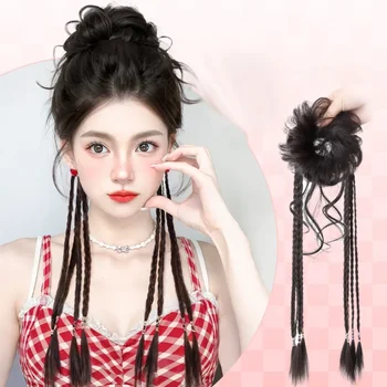 花のつぼみの頭が付いている中国様式の合成かつら,自然なふわふわのかつら,わずかに巻き毛の編組,ヘアアクセサリー