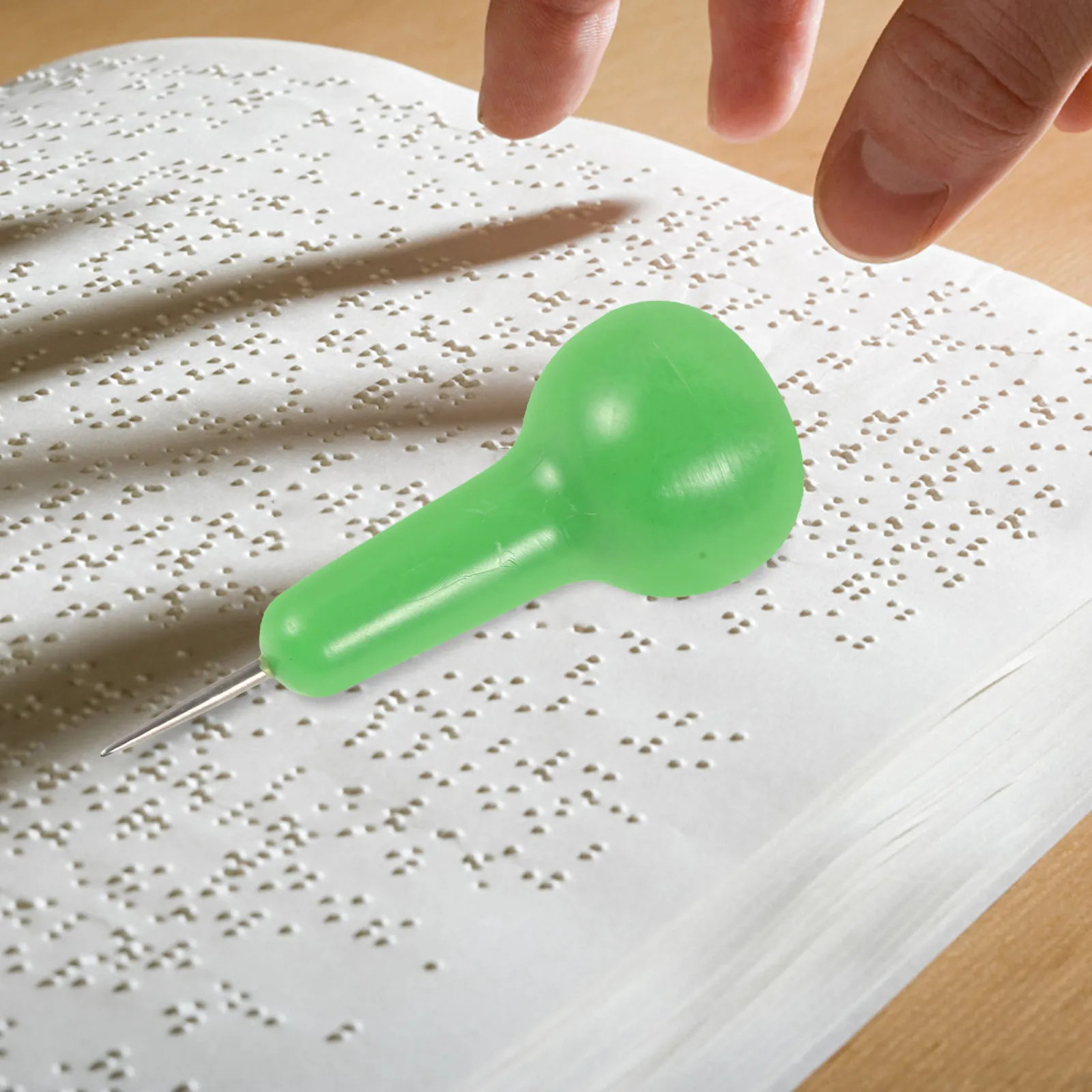 Braille Writing Stylus Pen for Visually Impaired Students Durable Grip Learning Aid Green Plastic School Tool
