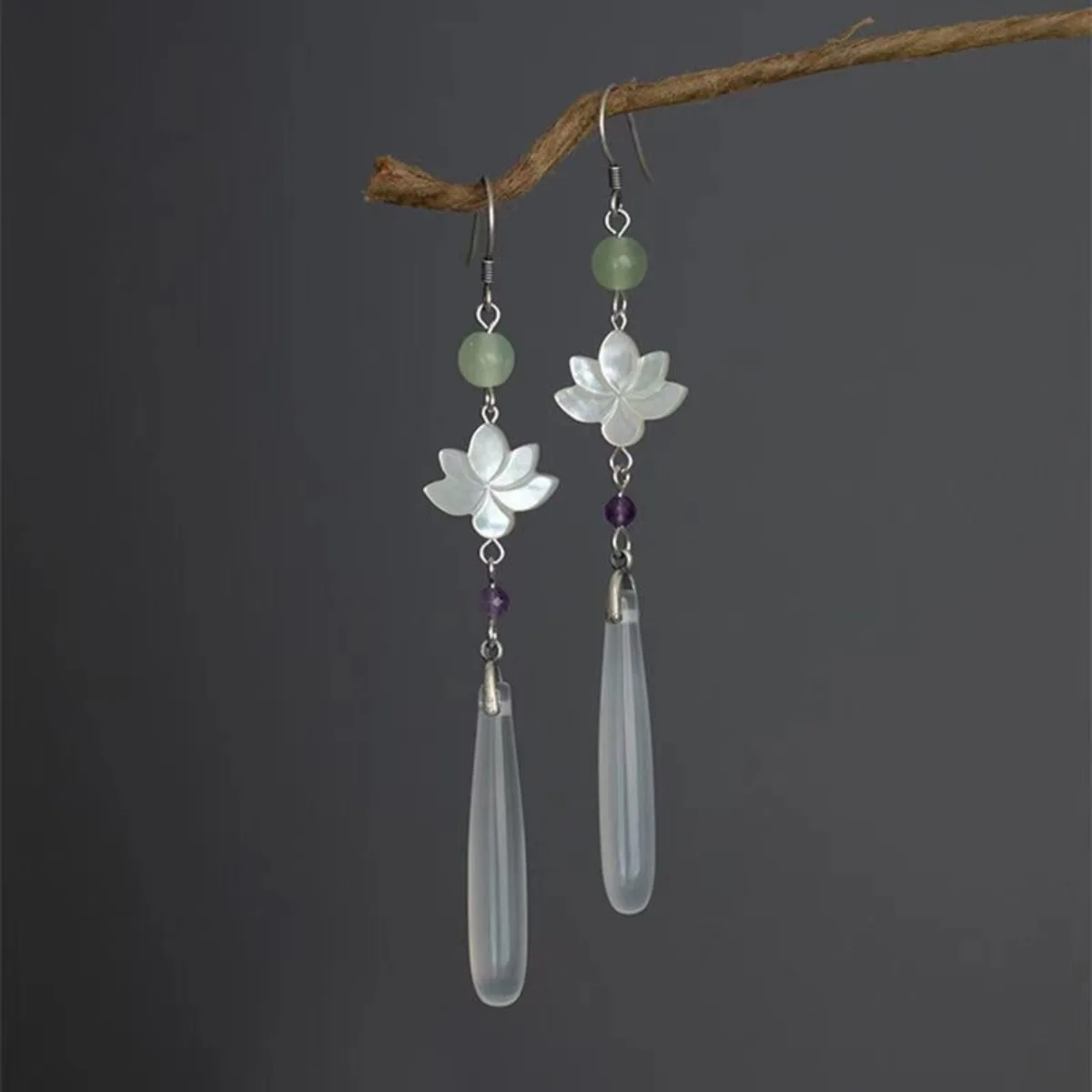 New Chinese Fashion Lotus Flower Shape Earrings for Women Retro Ancient Palace Style Elegant Jewelry Jade Tassel Hanfu Accessory