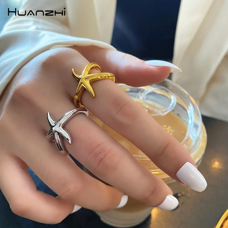 HUANZHI Cute Little Starfish Open Ring Adjustment Gold Color Metal Y2K Simple Party Jewelry for Women Girls New