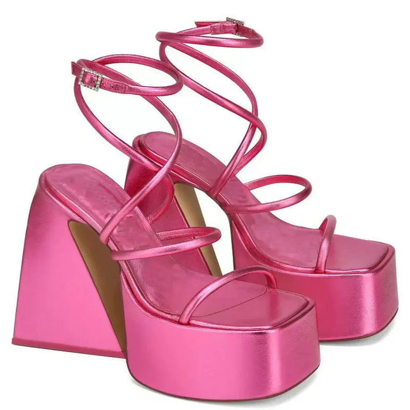 Женские сандалии в стиле панк, босоножки на высоком блочном каблуке и толстой подошве, Новая женская обувь для ночного клуба, узкий ремешок, 2024