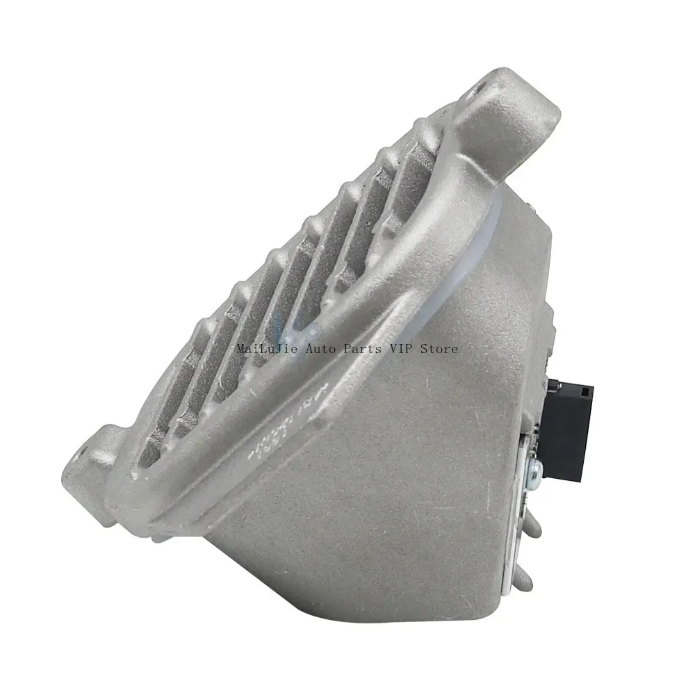 ใช้ได้กับไฟเดย์ไลท์ ไฟหน้า โมดูลควบคุม LED ของรถยนต์ออดี้ Q3 ปี 2016-2018 พร้อมไฟวงแหวน OEM 8U0941475B 8U0941476B