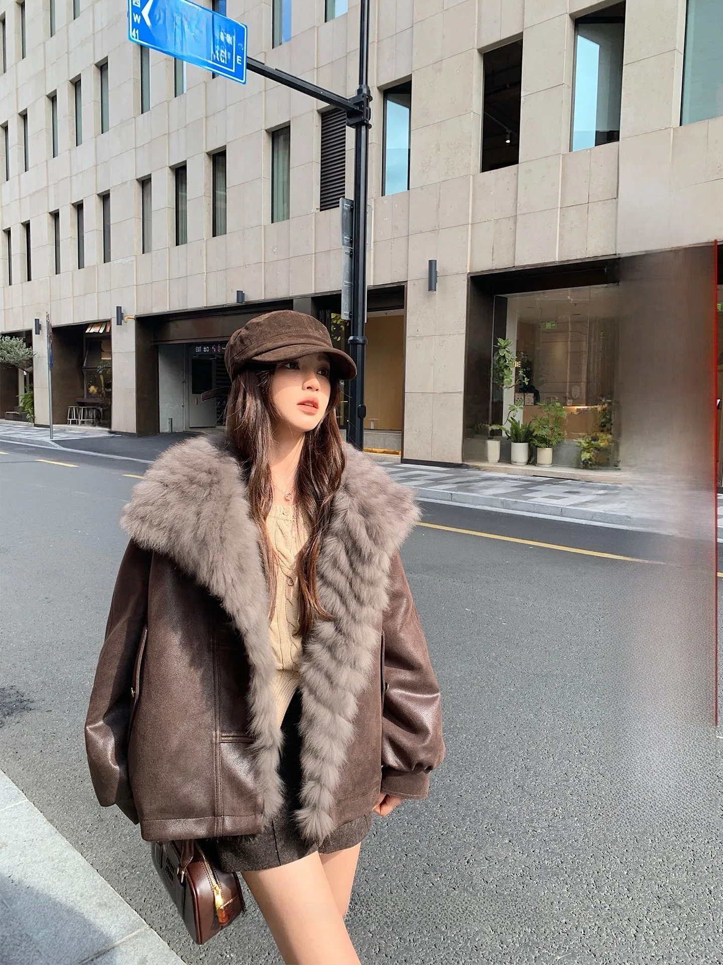 

Двусторонняя меховая куртка с многослойным воротником для женщин, винтажная зимняя куртка в стиле Peter Old Street Fashion, роскошная верхняя одежда