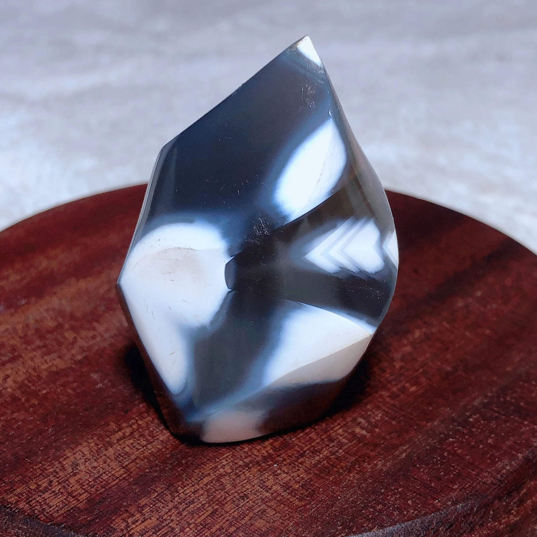 

Natural Crystals Orca Agate Flame Free Form Painting Gemstone High Quality Home Decorations Mineral Energy Gift