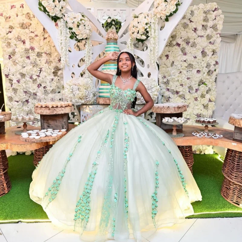 

Shiny light color Quinceanera Dress Lace crystal glitter decal 3D flower Long tail Bow vestidos de 15 Quinceanera ﻿Customized