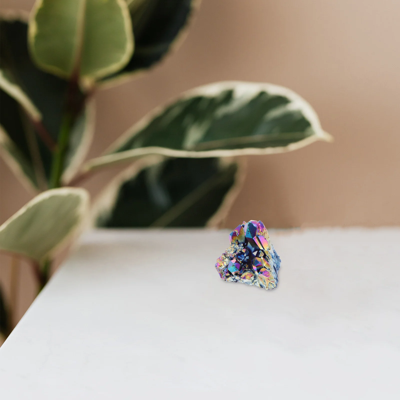 

Rainbow Crystal Cluster White Gemstone Feng Shui nament Unique Desktop Decor Irregular Art Home Tabletop Adornment Small Gift