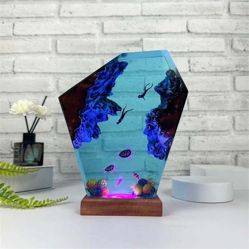 

Resin Ocean Wood Lamp Manta Ray and Couple Diver Home Decoration Exquisite Crafts Table Lamp Ornament Birthday Christmas Gift