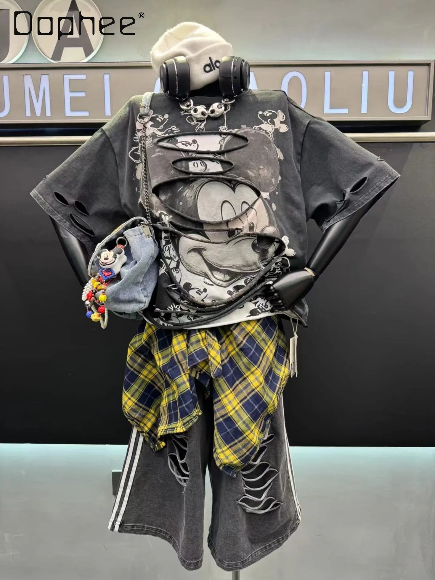 

Spring Summer New Heavy Industry Cut Fake Two-piece Printing Cartoon Short-sleeved T-shirt Women's Loose Distressed Short Tops