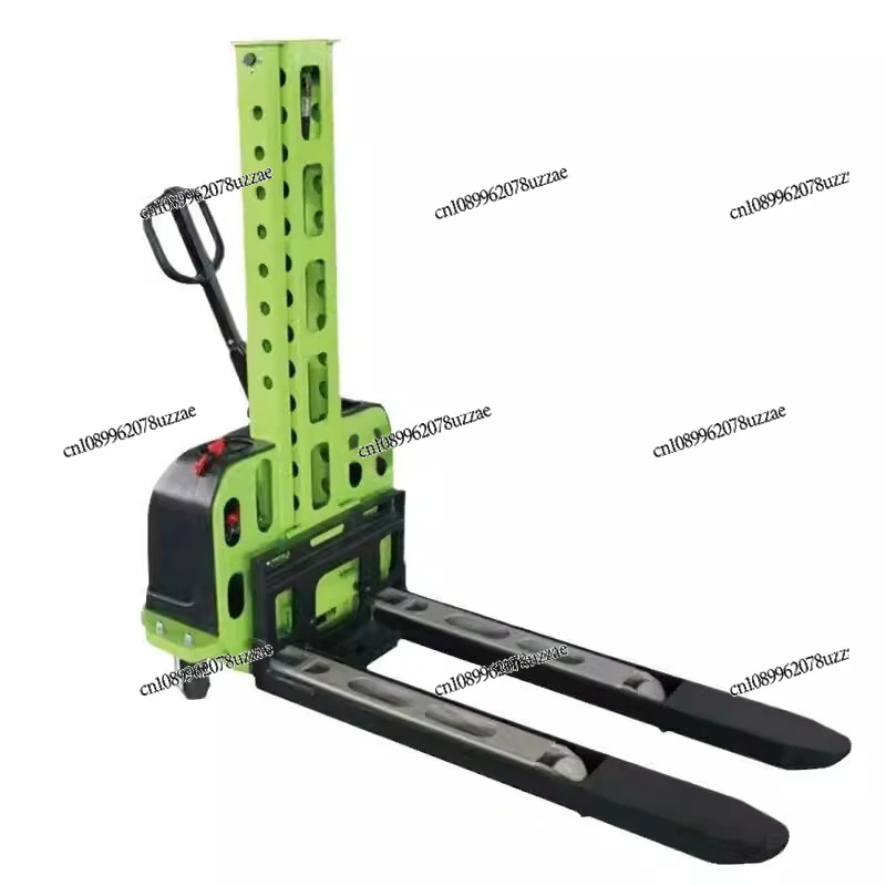 Pull The Forklift Truck and Take The Self-climbing Forklift, and Light Goods Can Be Loaded and Unloaded with The Vehicle.