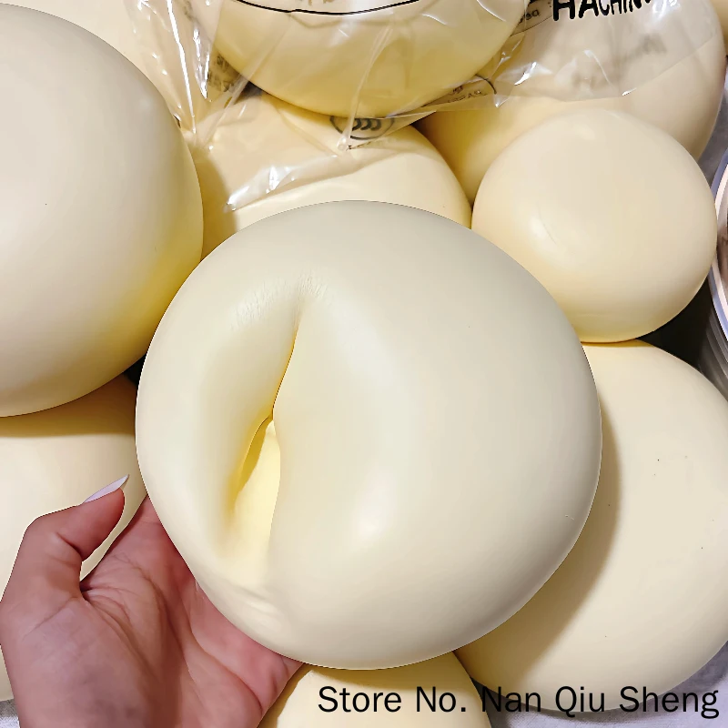 New Super Soft Slow-Rebound Giant Milk Bun Moist And Tender Skin Texture Similar To Playdough Feel Stress Relief Toy Squishy Toy