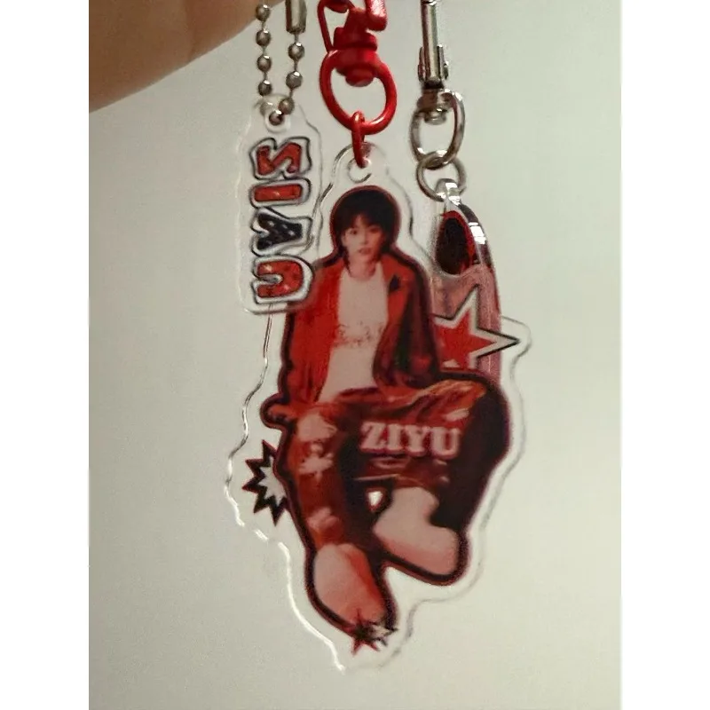 Nueva venganza amor Zi Yu personalidad creativa personaje periférico acrílico llavero libro embalaje decoración colgante Festival regalo