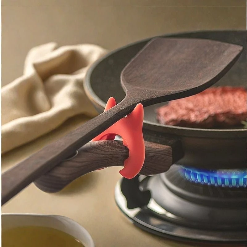 

Multifunctional Holder Crab Spatula Holder Anti Scalding Overflow Pot Clip Cooking Utensils Clips Kitchen Gadgets Frying Spatula
