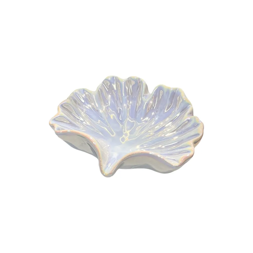 Ceramic Ginkgo Leaf Drain Soap Dish V-shaped Drainage Opening Design Shell Soap Holder Smooth Edges Soap Organizer Hotel