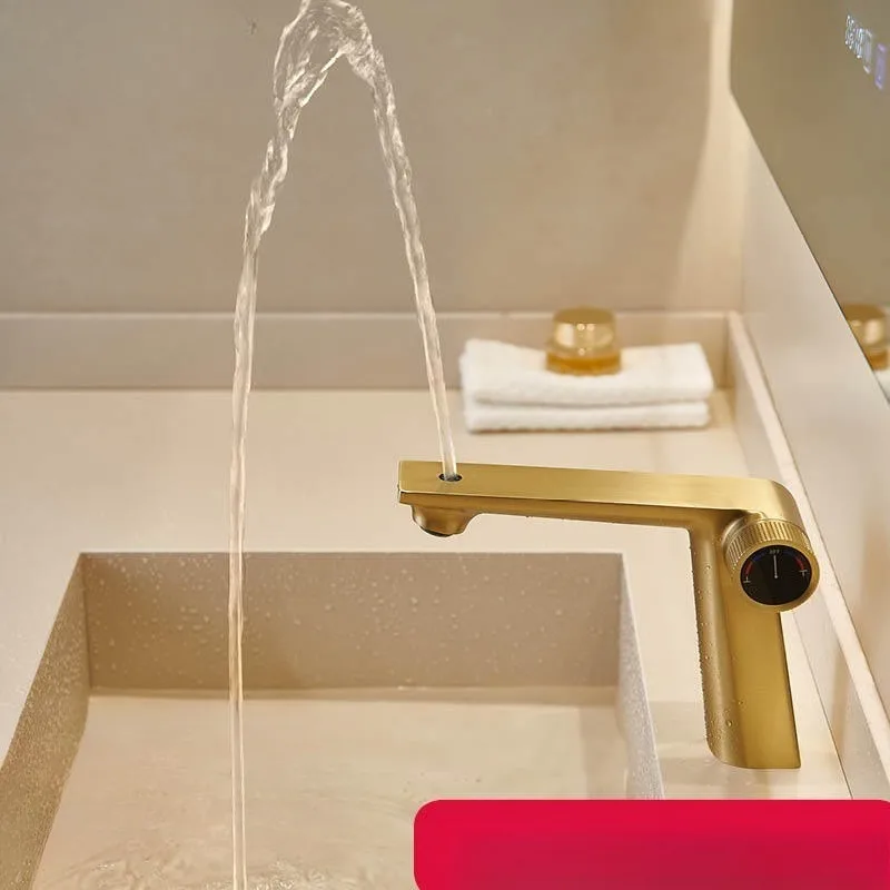 

Эксклюзивный трансграничный полностью медный смеситель для умывальника Смеситель для раковины с матовой золотой поверхностью на распылителе Смеситель для умывания лица