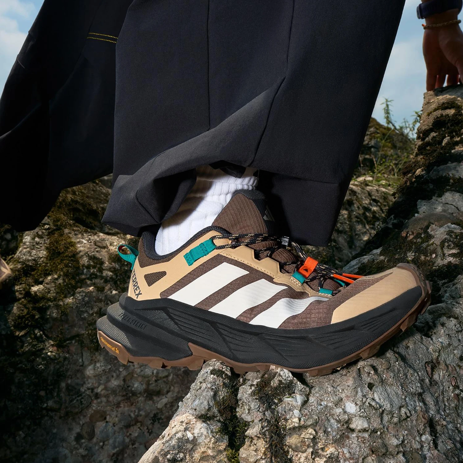 

Adidas Genuine FREEHIKER SL унисекс уличная дышащая походная обувь JP6866