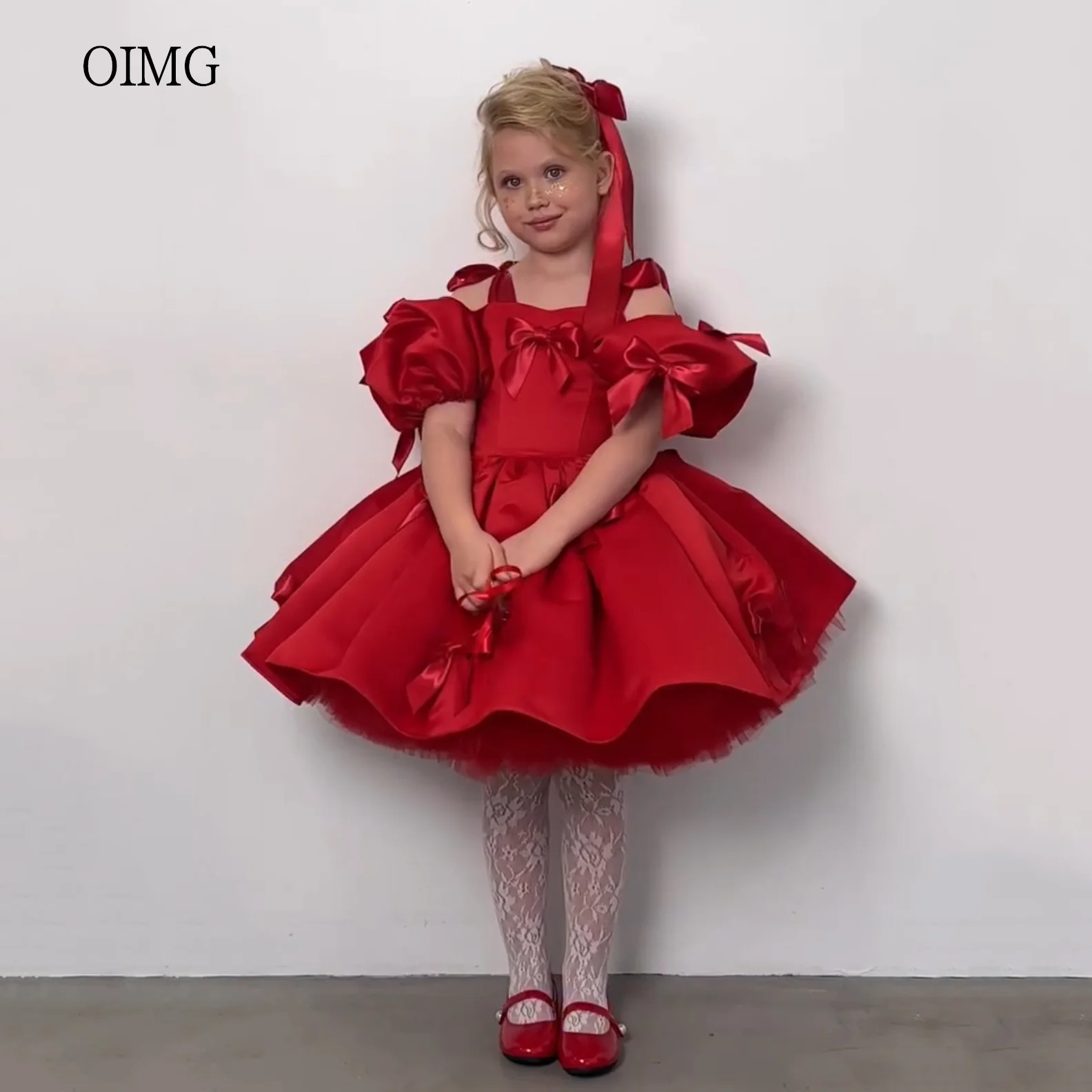 

OIMG Red Off The Shoulder Flower Girl Dresses Bow Strap Flower Wedding Party Gown Multi-layered Birthday Dress Customized