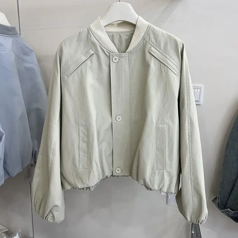 

Корейская женская куртка 2026: Новая модная укороченная куртка в западном стиле, свободная бейсбольная куртка-униформа, женское пальто на весну-осень