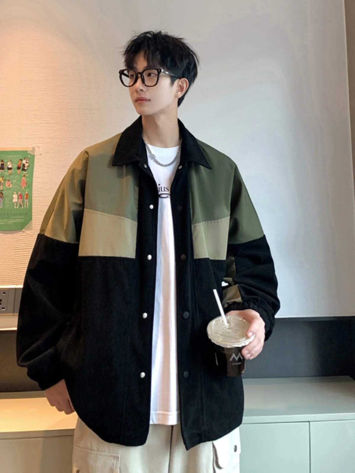 

Мужская вельветовая куртка на весну-осень, свободного кроя, в стиле пэчворк, с декоративной молнией, в американском уличном стиле, немнущаяся